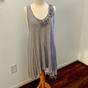CAbi Flowing  Summer Tank Top Grey/White Top M